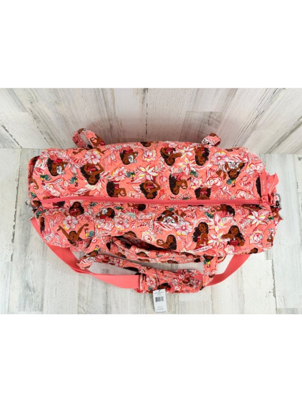Vera Bradley Disney Moana Adventure Large Duffel Bag NWT - Picture 5 of 14